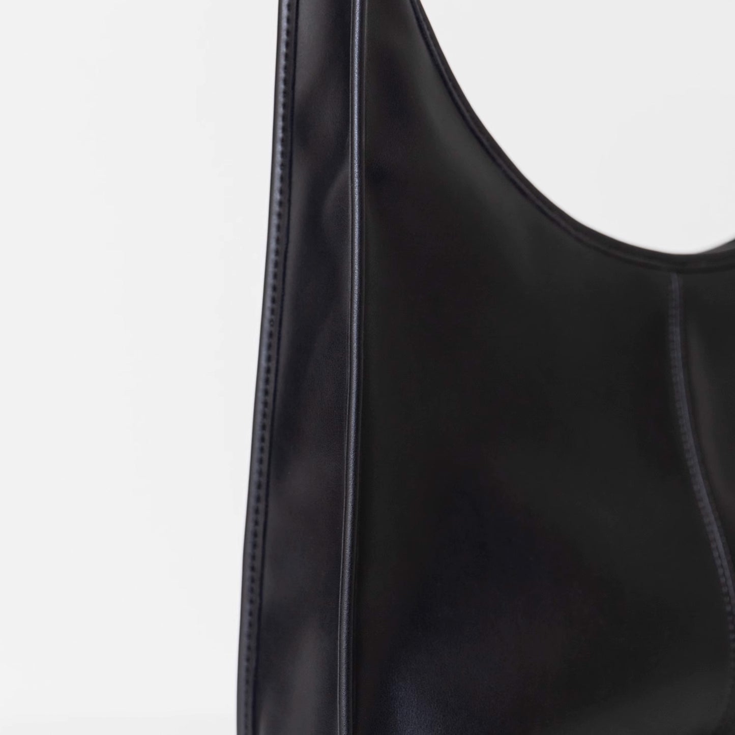 Black Swan Minimalist Wide Shoulder Strap Tote Bag