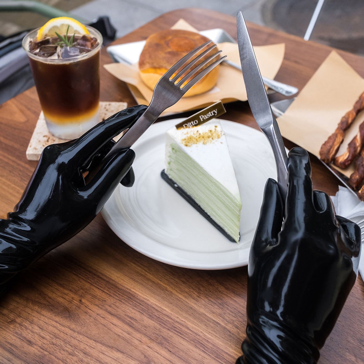 Black Solid Color Seamless Latex Gloves
