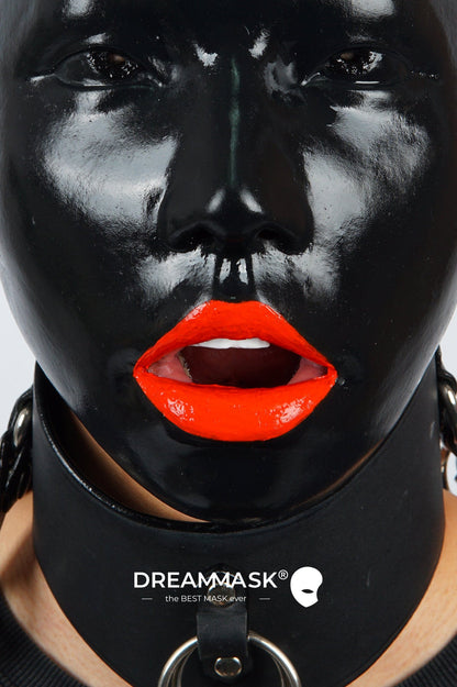 Poppy Silicone Mask Dark Version