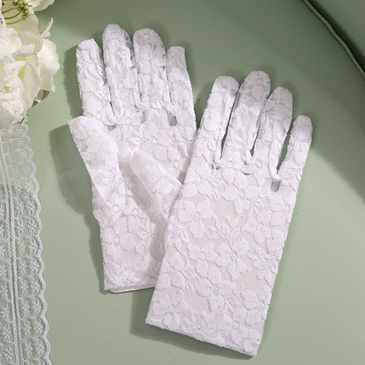 Lace Floral Jacquard Wrist Gloves